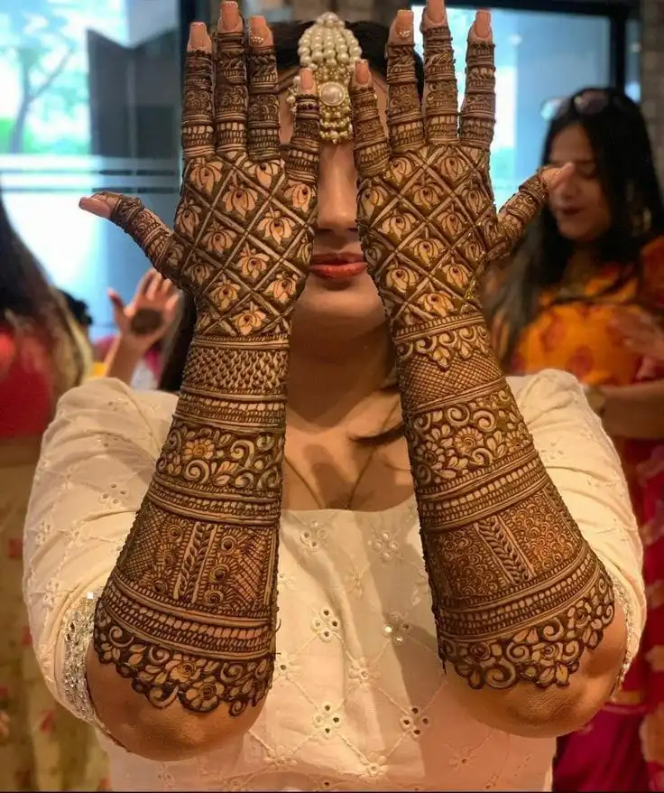 White Henna & 3D Mehndi Trends 2026  Modern Bridal Looks
